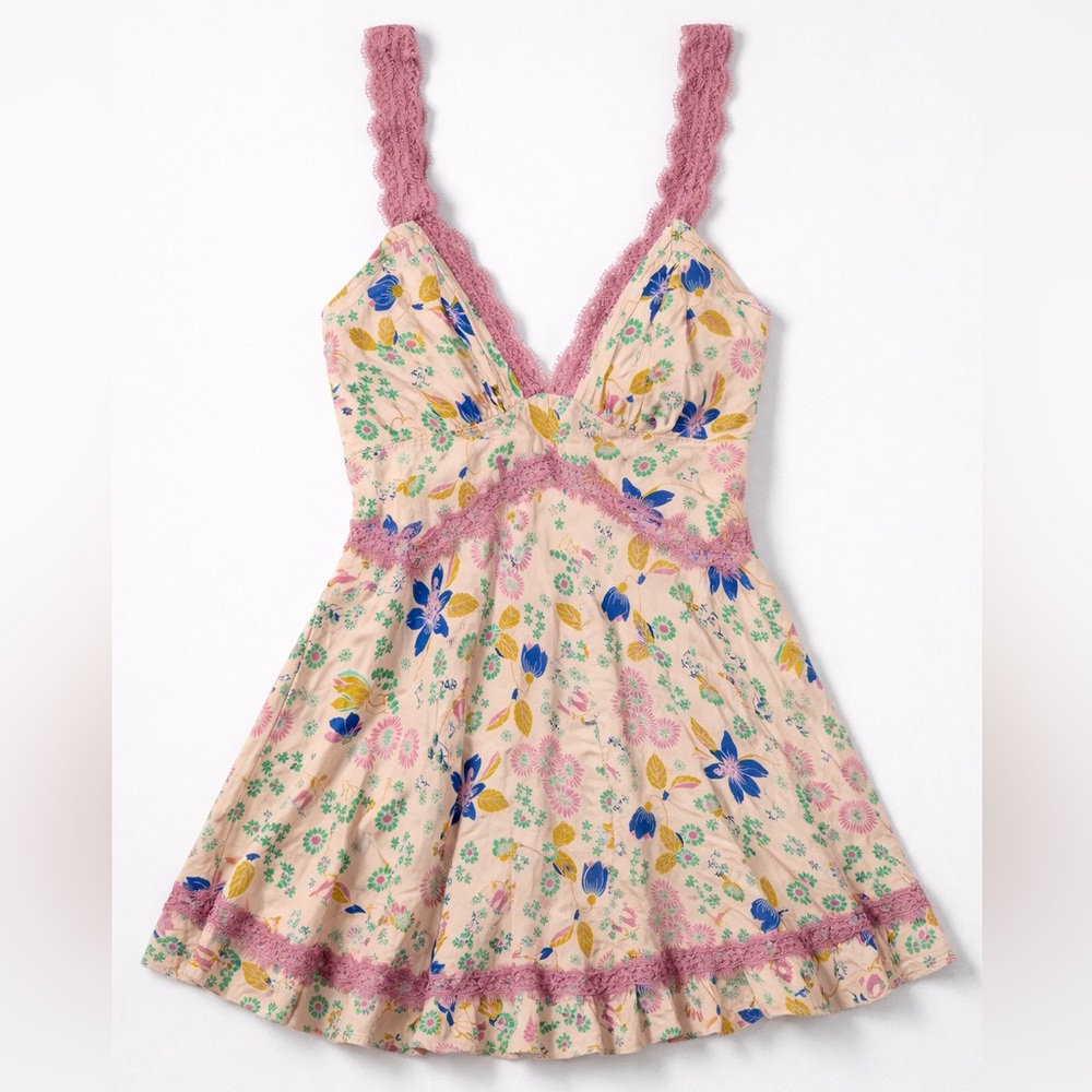NEW Urban Outfitters Floral Mini Slip Lace Dress, Pink & Cream Sz M, NWT